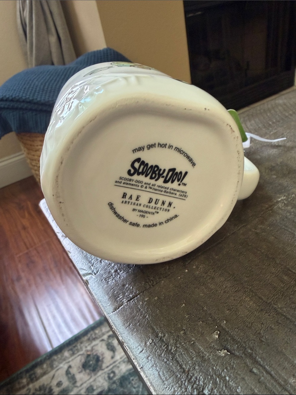 NWT Scooby Doo Mystery Gang Mug - Picture 3 of 3